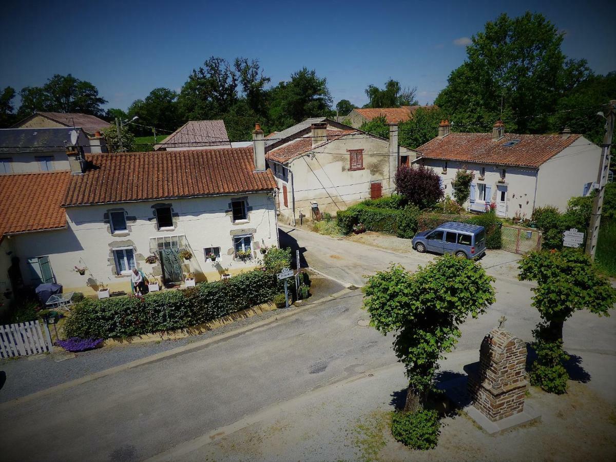 L'Ancien Presbytere Chambres D'Hote Ou Gite Le Dorat Екстериор снимка